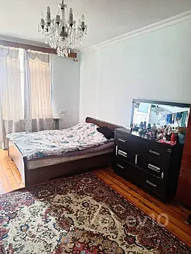 Kirayə verilir 3 otaqlı köhnə tikili 85 m² — Bakı, Nizami 3 otaq 85.00 m²