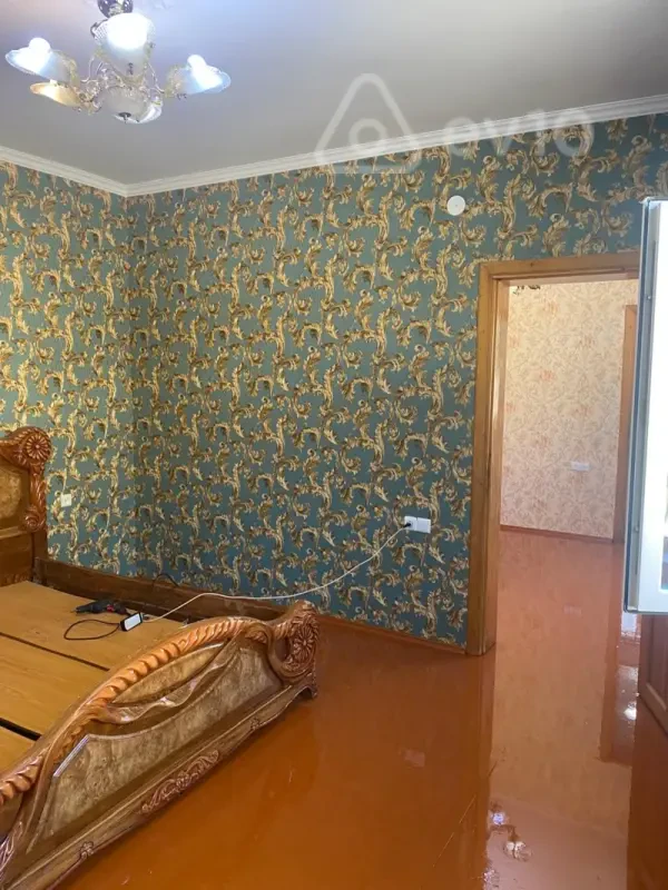 Kirayə verilir 2 otaqlı həyət evi 65 m²