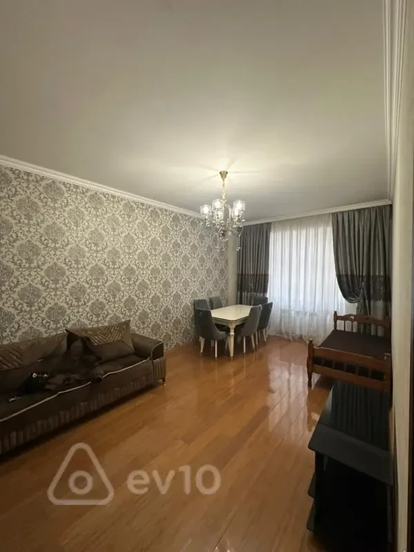 Kirayə verilir 2 otaqlı yeni tikili 50 m²