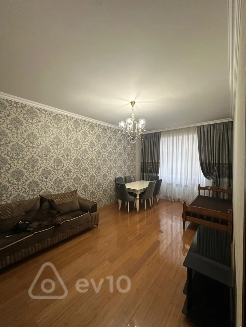 Kirayə verilir 2 otaqlı yeni tikili 50 m²