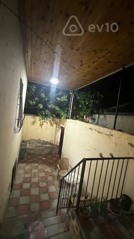 Kirayə verilir 3 otaqlı həyət evi 68 m²