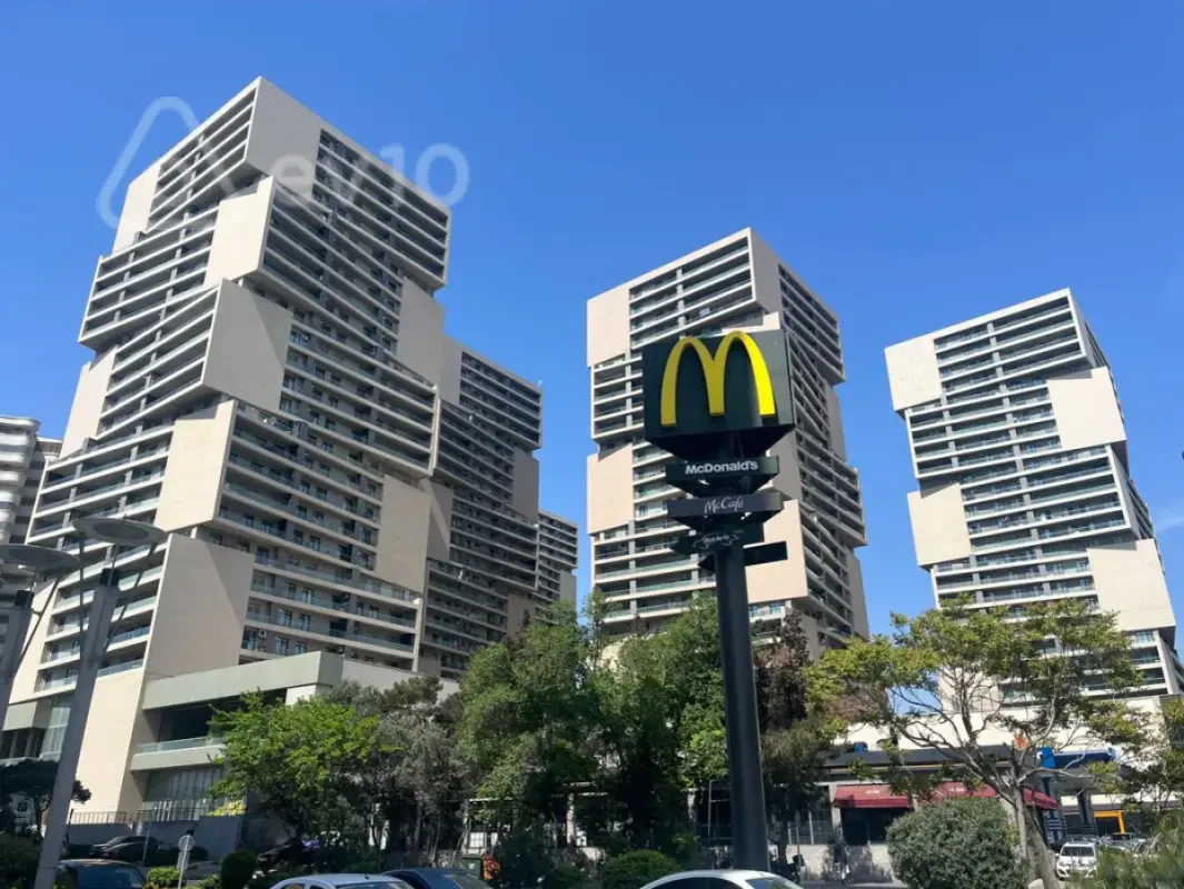 Kirayə verilir 2 otaqlı yeni tikili 109 m²