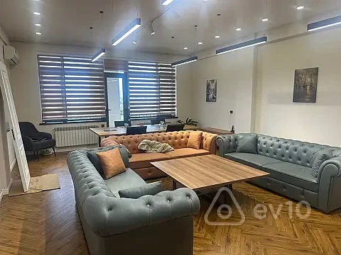 Kirayə verilir 5 otaqlı ofis 200 m² — Bakı, Nərimanov 5 otaq 200.00 m²