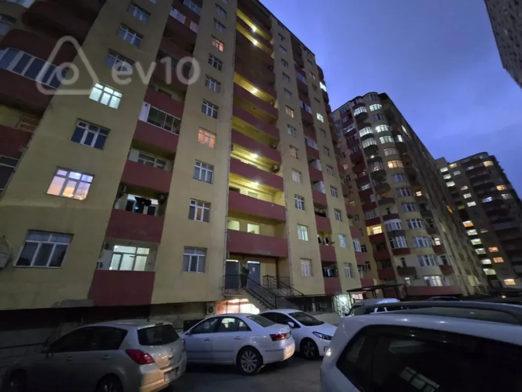 Satılır 2 otaqlı yeni tikili 75 m²