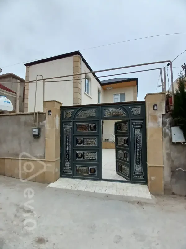 Satılır 4 otaqlı həyət evi 100.5 m²