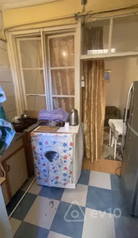 Kirayə verilir 1 otaqlı həyət evi 20 m²