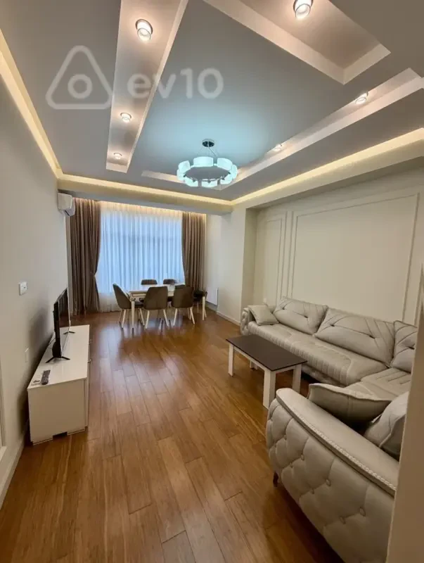 Kirayə verilir 2 otaqlı yeni tikili 90 m²