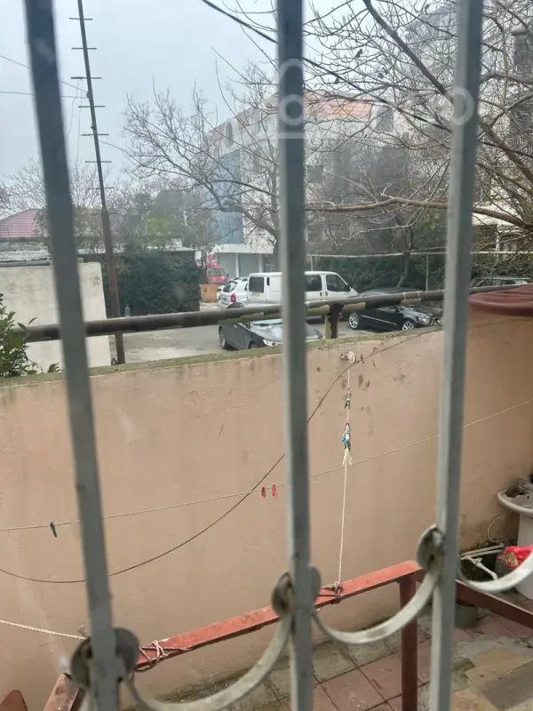 Kirayə verilir 1 otaqlı köhnə tikili 31 m²