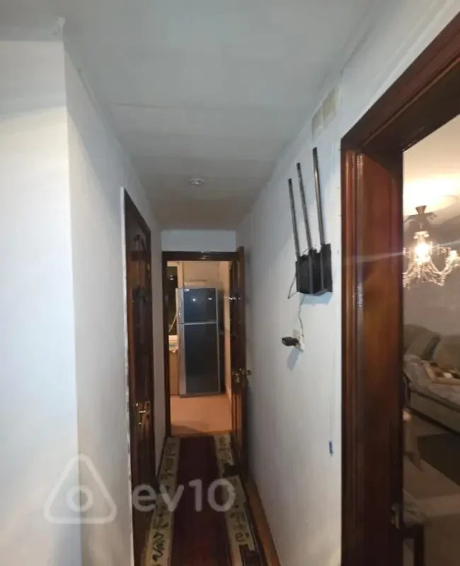Kirayə verilir 3 otaqlı köhnə tikili 110 m²