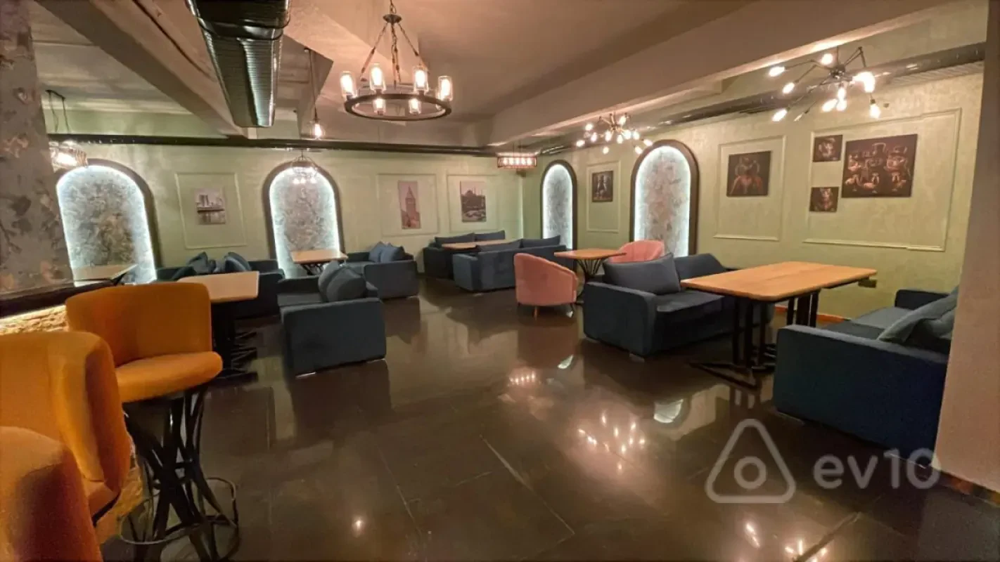 Satılır mənzil 850 m²