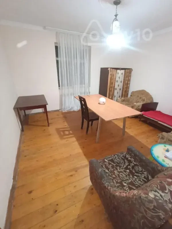 Kirayə verilir 3 otaqlı həyət evi 5 m²