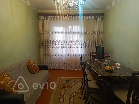 Kirayə verilir 3 otaqlı köhnə tikili 80 m² — Bakı, Nərimanov 3 otaq 80.00 m²