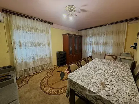 Satılır 2 otaqlı köhnə tikili 65 m² — Bakı, Nərimanov 2 otaq 65.00 m²