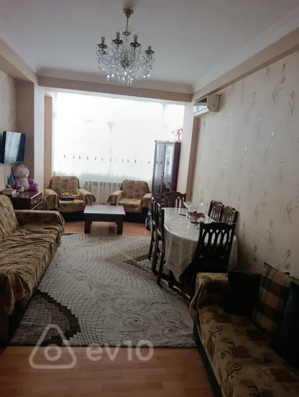 Satılır 3 otaqlı yeni tikili 110 m²