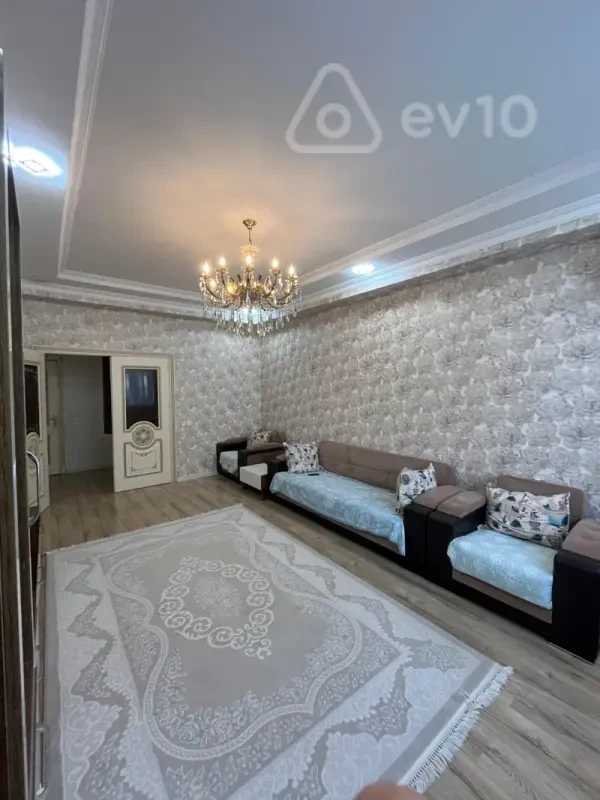 Satılır 3 otaqlı yeni tikili 90 m²