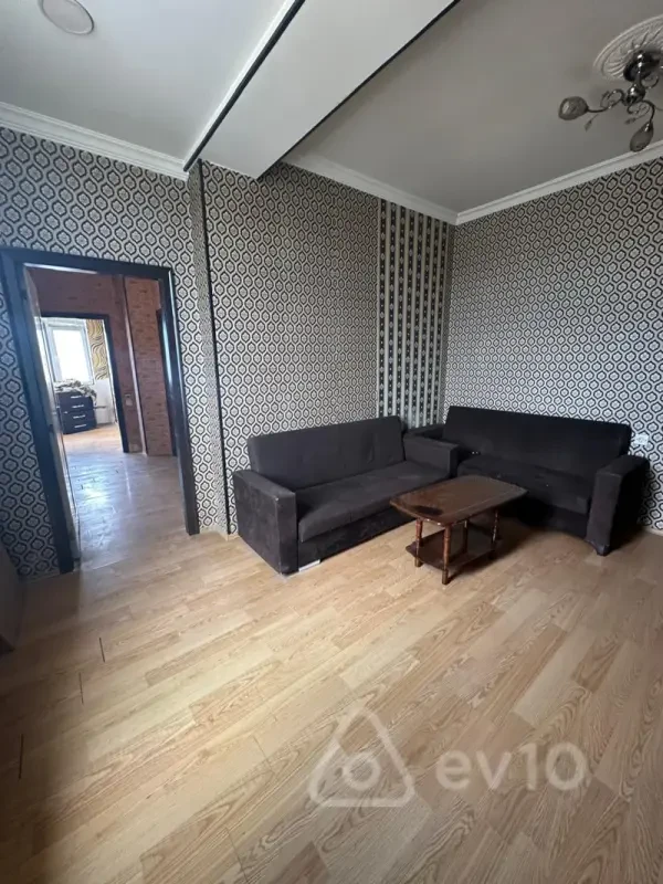 Kirayə verilir 2 otaqlı yeni tikili 70 m²