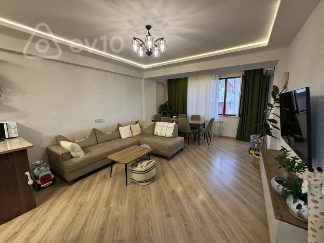 Satılır 3 otaqlı yeni tikili 67 m²