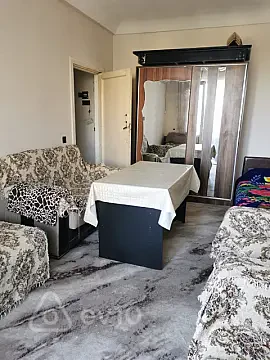 Kirayə verilir 1 otaqlı köhnə tikili 35 m² — Bakı, Nizami 1 otaq 35.00 m²