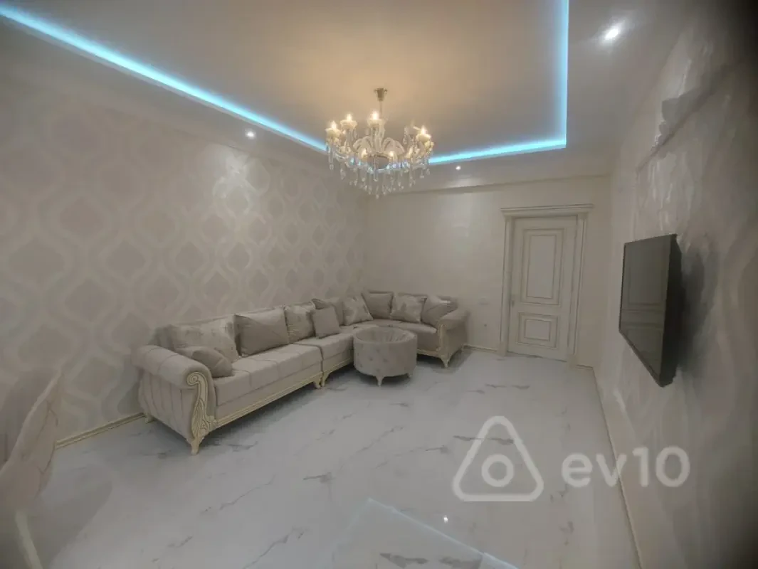 Kirayə verilir 3 otaqlı yeni tikili 104 m²