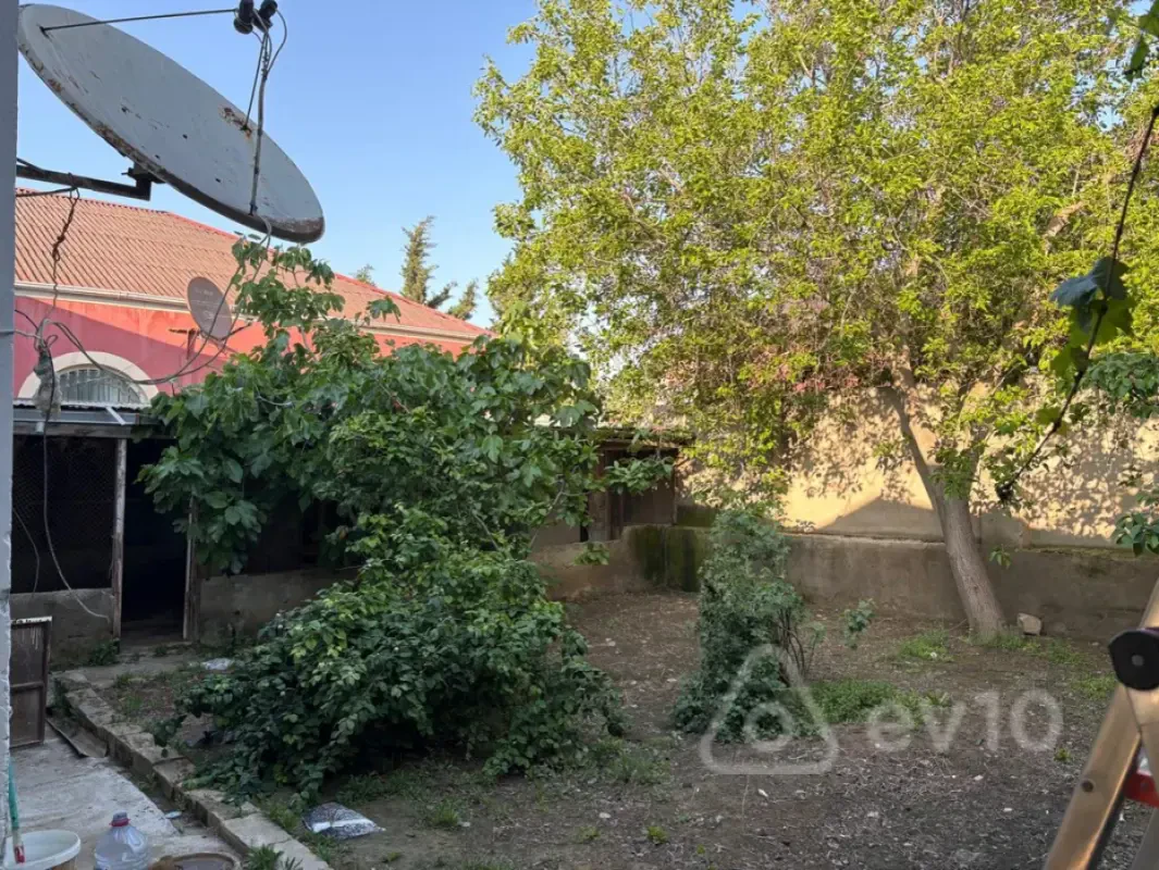 Satılır 3 otaqlı həyət evi 110 m²