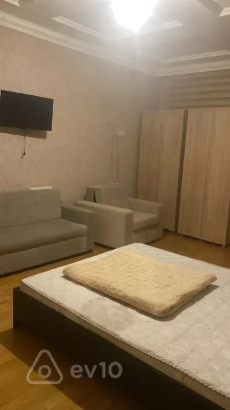 Kirayə verilir 2 otaqlı həyət evi 100 m²