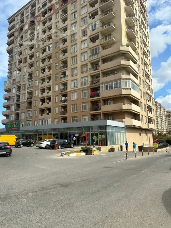 Satılır 2 otaqlı yeni tikili 83 m²
