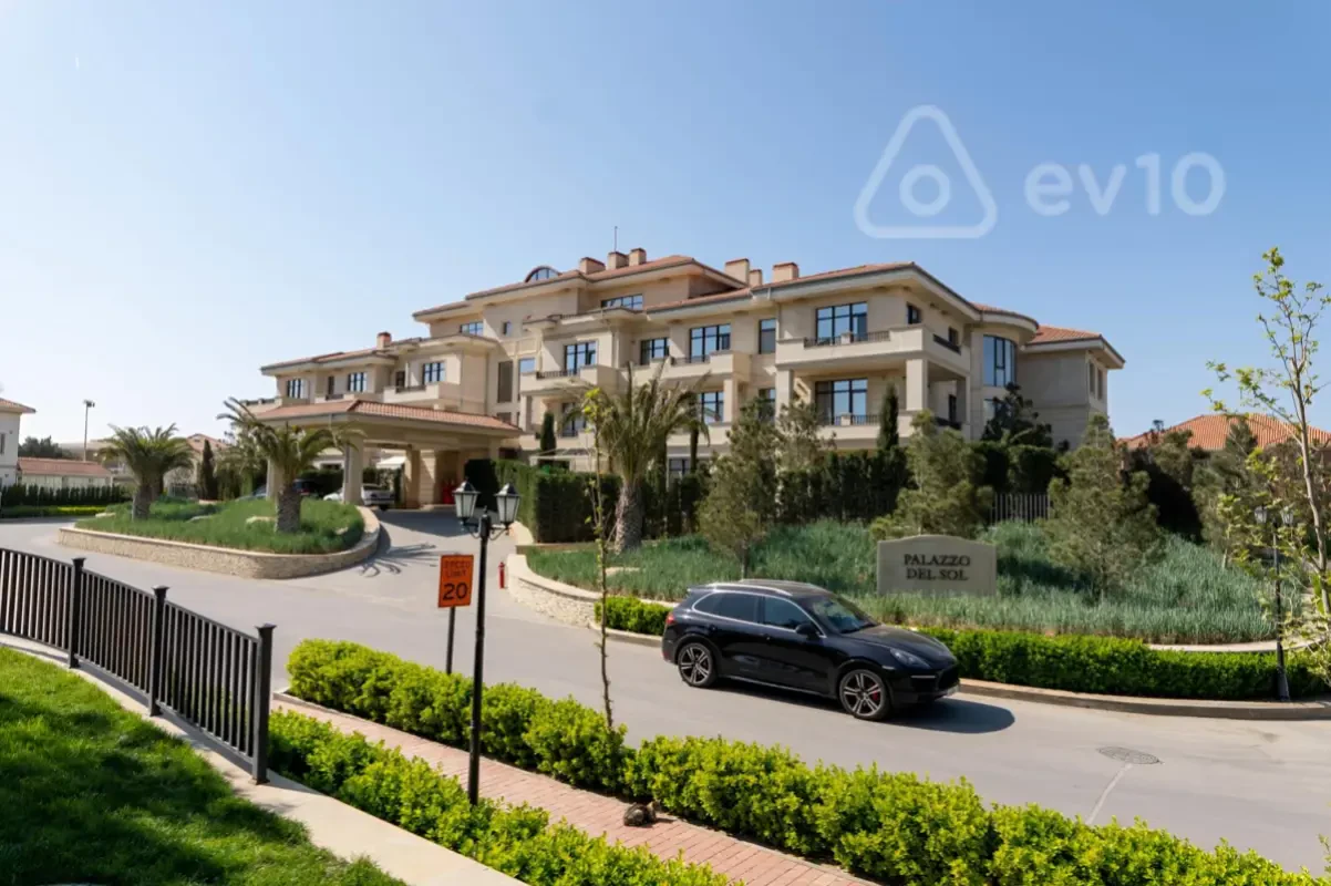 Kirayə verilir 2 otaqlı yeni tikili 70 m²