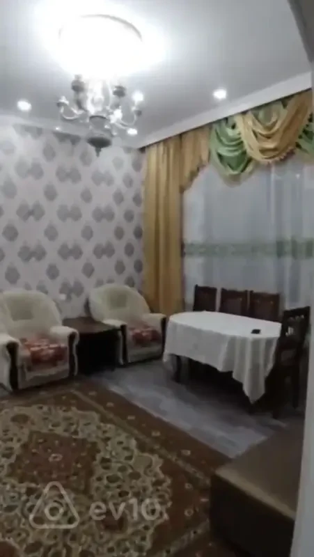 Kirayə verilir 2 otaqlı həyət evi 70 m²