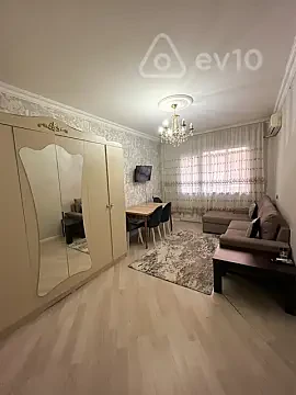 Kirayə verilir 1 otaqlı köhnə tikili 35 m² — Bakı, Xətai 1 otaq 35.00 m²