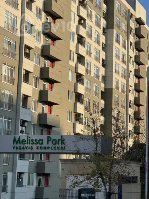 Satılır 2 otaqlı köhnə tikili 50 m²