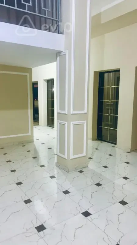 Kirayə verilir 3 otaqlı yeni tikili 70 m²