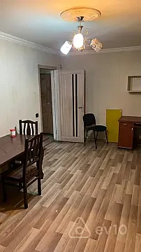 Kirayə verilir 1 otaqlı köhnə tikili 45 m² — Bakı, Nizami 1 otaq 45.00 m²