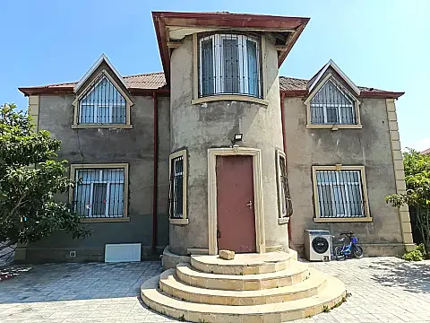 Satılır 4 otaqlı həyət evi 240 m² — Bakı, Abşeron 4 otaq 240.00 m²