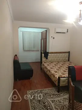 Kirayə verilir 1 otaqlı köhnə tikili 50 m² — Bakı, Nərimanov 1 otaq 50.00 m²