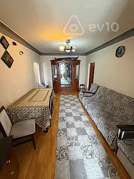 Satılır 3 otaqlı köhnə tikili 59 m² — Bakı, Binəqədi 3 otaq 59.00 m²