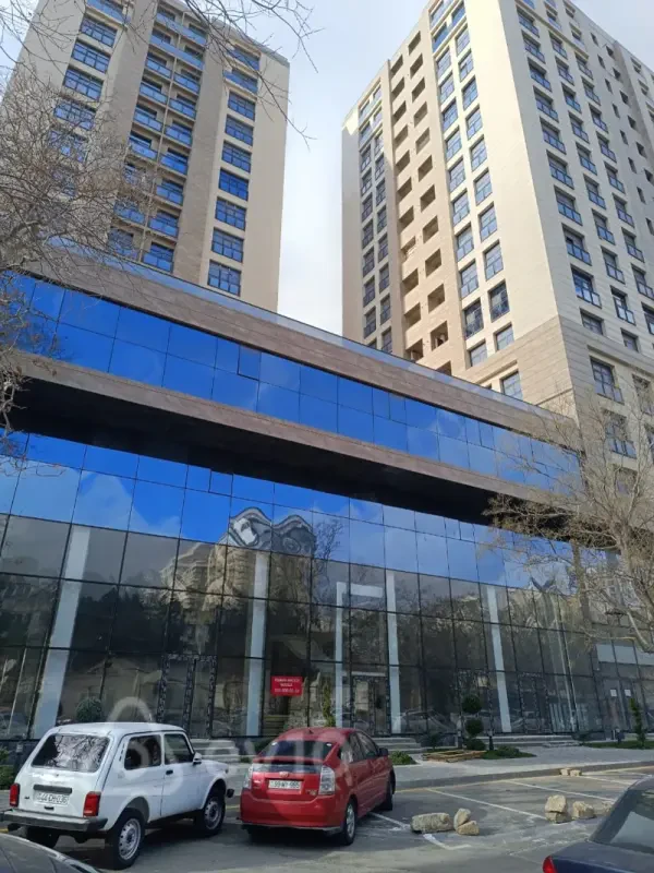 Satılır 2 otaqlı yeni tikili 95 m²