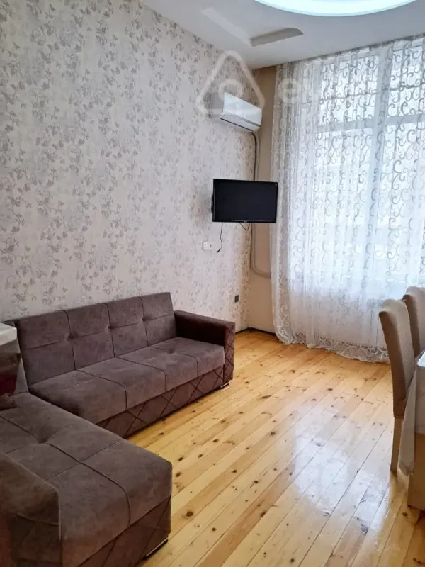 Satılır 2 otaqlı yeni tikili 45 m²