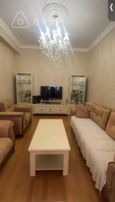 Satılır 2 otaqlı yeni tikili 76 m²