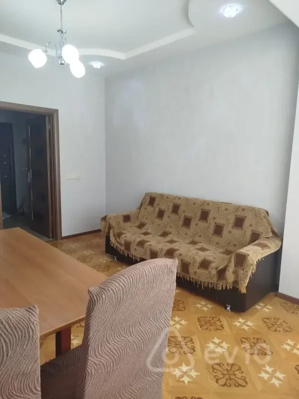 Kirayə verilir 2 otaqlı yeni tikili 50 m²