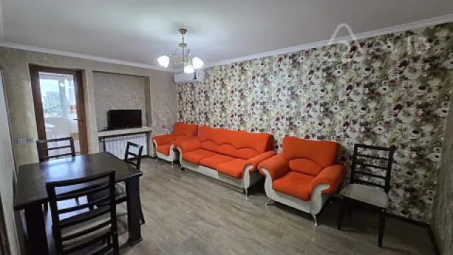 Kirayə verilir 3 otaqlı köhnə tikili 70 m² — Bakı, Nərimanov 3 otaq 70.00 m²