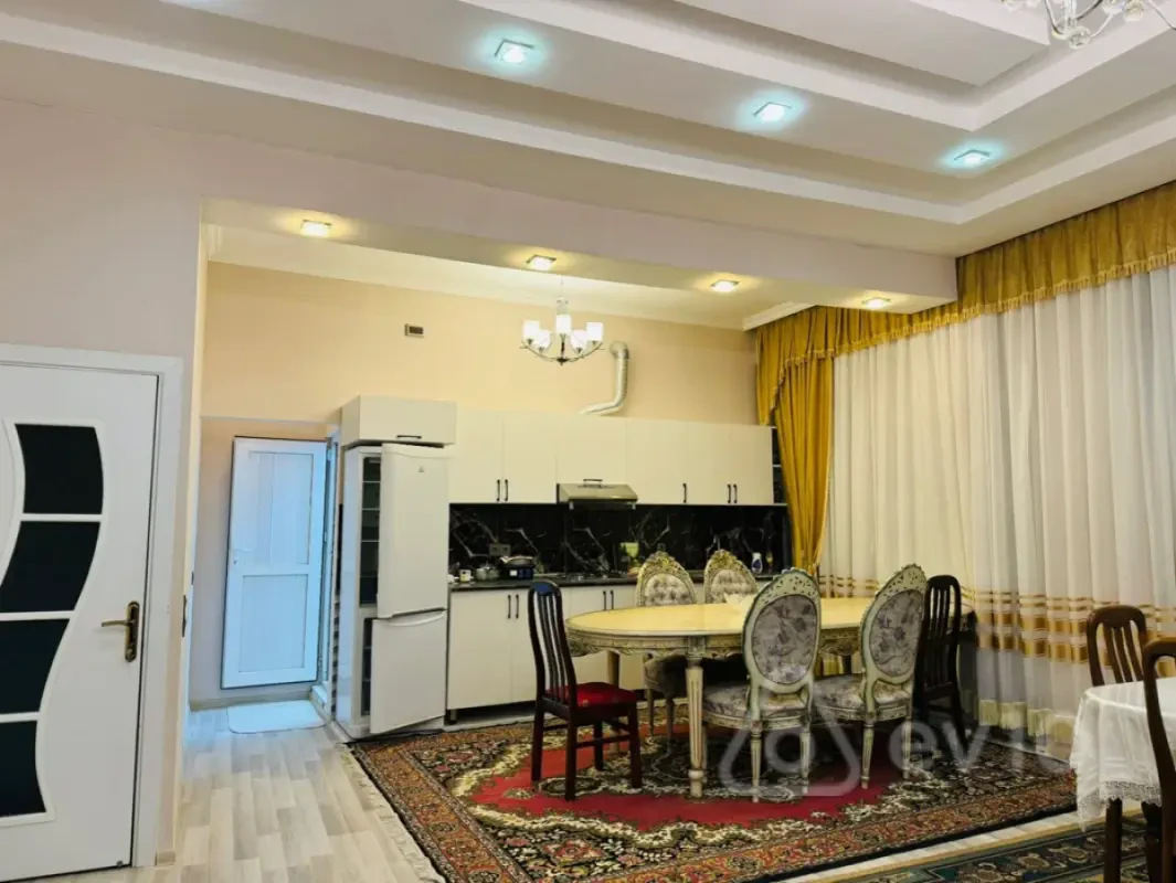 Kirayə verilir 2 otaqlı həyət evi 85 m²