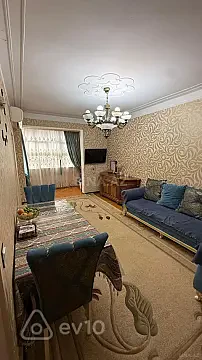 Satılır 3 otaqlı köhnə tikili 65 m² — Bakı, Binəqədi 3 otaq 65.00 m²