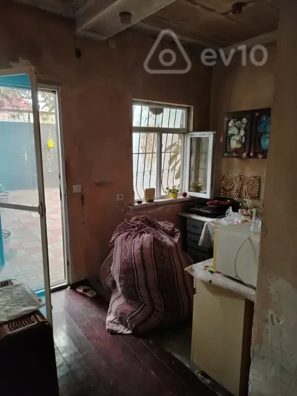Satılır 2 otaqlı həyət evi 40 m²