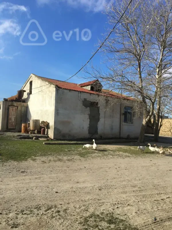 Satılır mənzil 3000 m²