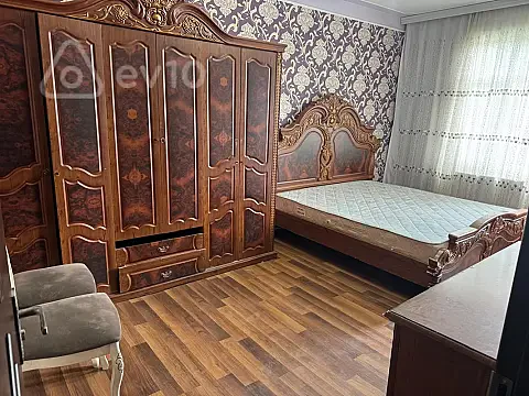 Kirayə verilir 3 otaqlı köhnə tikili 70 m² — Bakı, Yasamal 3 otaq 70.00 m²