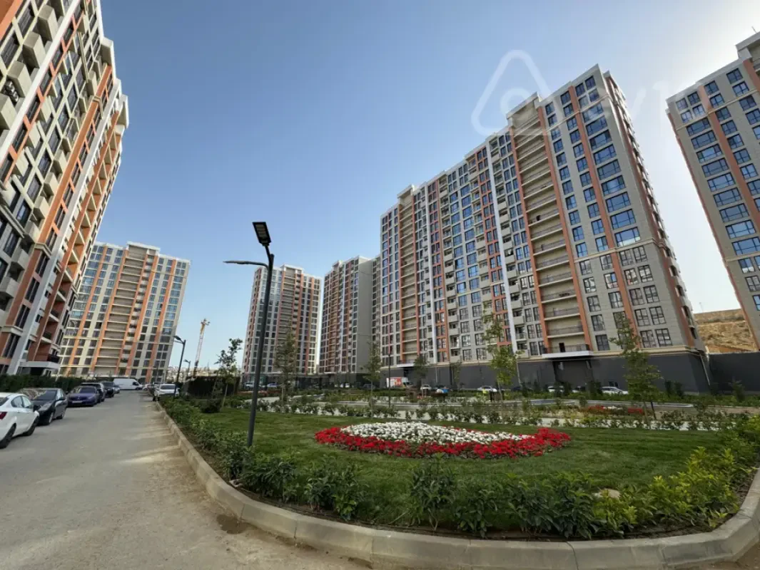 Kirayə verilir 2 otaqlı yeni tikili 50 m²