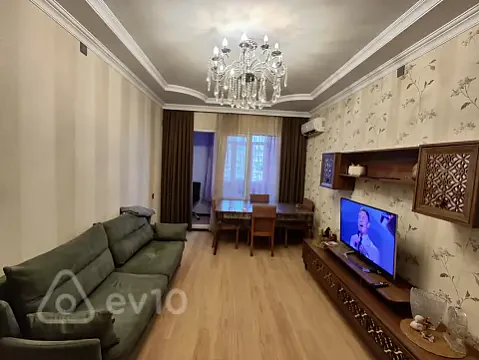 Satılır 2 otaqlı köhnə tikili 64 m² — Bakı, Nizami 2 otaq 64.00 m²