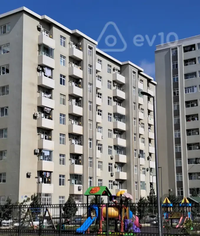 Satılır 3 otaqlı yeni tikili 60 m²