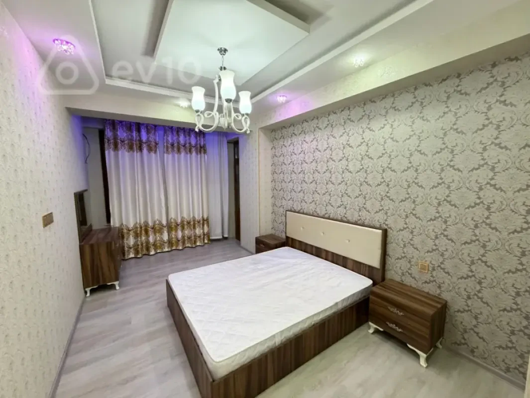 Kirayə verilir 3 otaqlı yeni tikili 110 m²