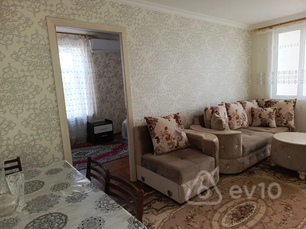 Kirayə verilir 3 otaqlı yeni tikili 52 m²